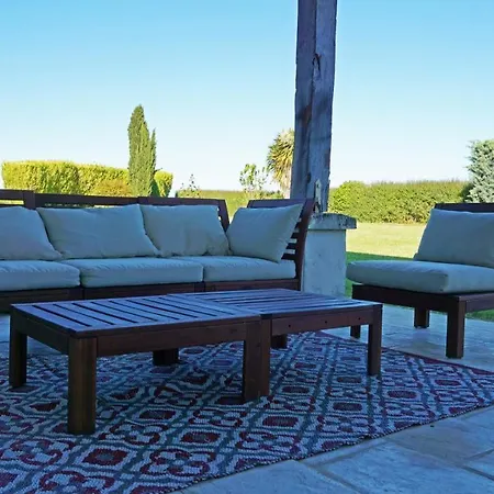Domaine Du Grand Theuillac Hébergement de vacances Arces-sur-Gironde